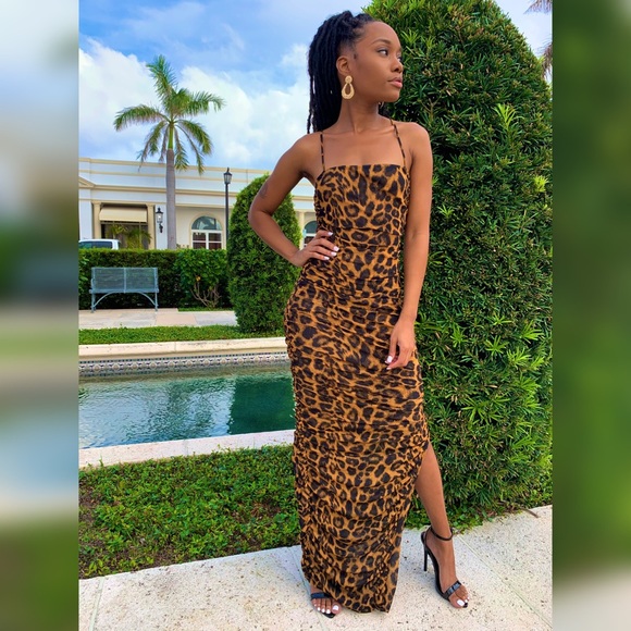 ✨ Night Out On The Town Maxi Dress ✨ - Picture 3 of 5